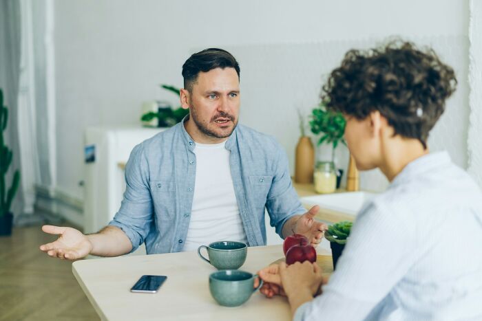 “That Level Of Hate Was Shocking”: 80 First Date Red Flags That Made Women Know There Would Never Be A Second “That Level Of Hate Was Shocking”: 80 First Date Red Flags That Made Women Know There Would Never Be A Second