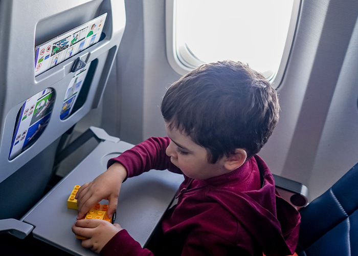 Unruly Toddler Gets Entire Flight Canceled And Strands All Passengers Overnight Just For Refusing To Fasten Their Seatbelt