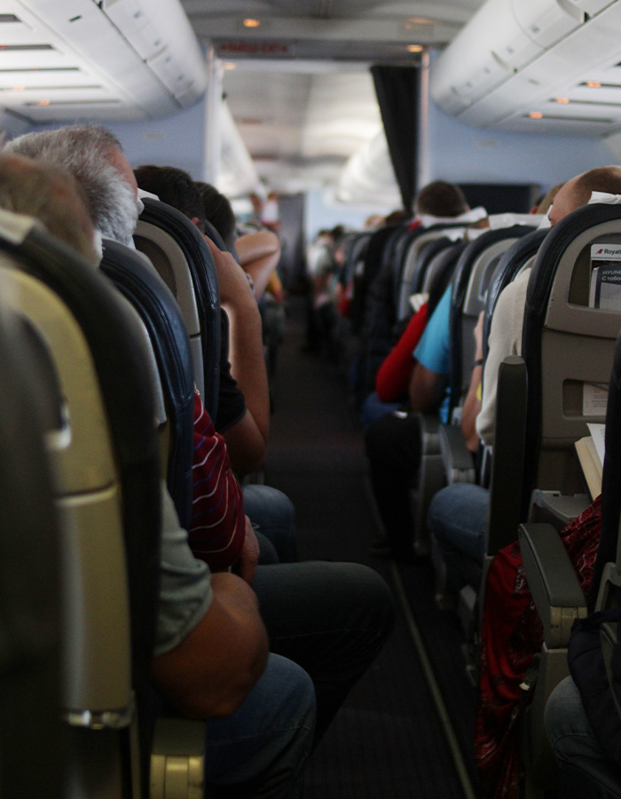 Unruly Toddler Gets Entire Flight Canceled And Strands All Passengers Overnight Just For Refusing To Fasten Their Seatbelt