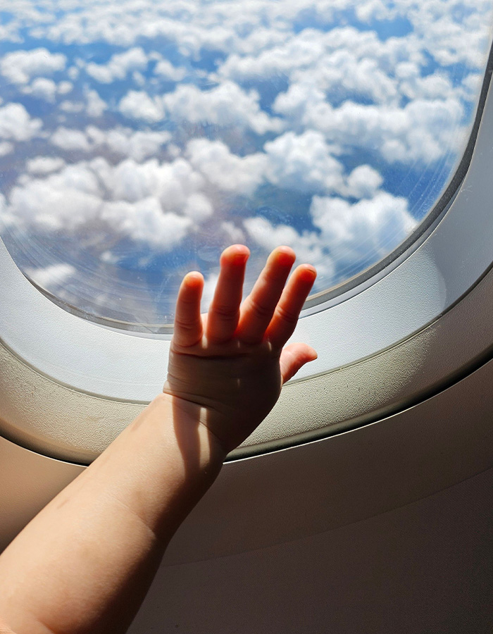 Unruly Toddler Gets Entire Flight Canceled And Strands All Passengers Overnight Just For Refusing To Fasten Their Seatbelt