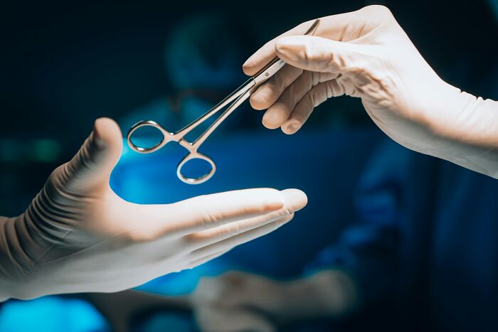 “Can’t You Just Live With It?”: 72 Times Doctors Said The Most Unhinged Things “Can’t You Just Live With It?”: 72 Times Doctors Said The Most Unhinged Things