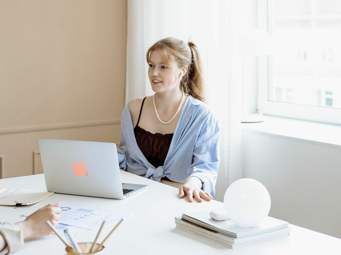 “I Went Into PTSD Mode”: 76 Spicy Personal Details People Never Asked To Know About Their Coworkers “I Went Into PTSD Mode”: 76 Spicy Personal Details People Never Asked To Know About Their Coworkers