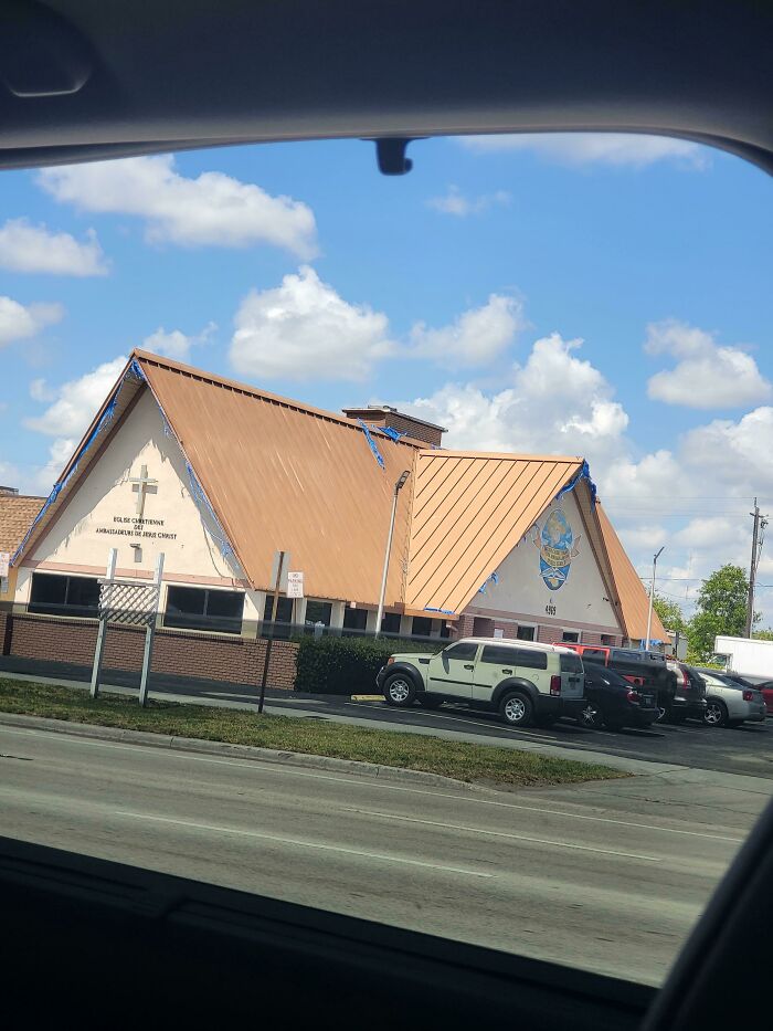 75 Buildings That Are Pretending To Be Something They&rsquo;re Not And It&rsquo;s Pretty Obvious