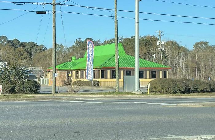 75 Buildings That Are Pretending To Be Something They&rsquo;re Not And It&rsquo;s Pretty Obvious