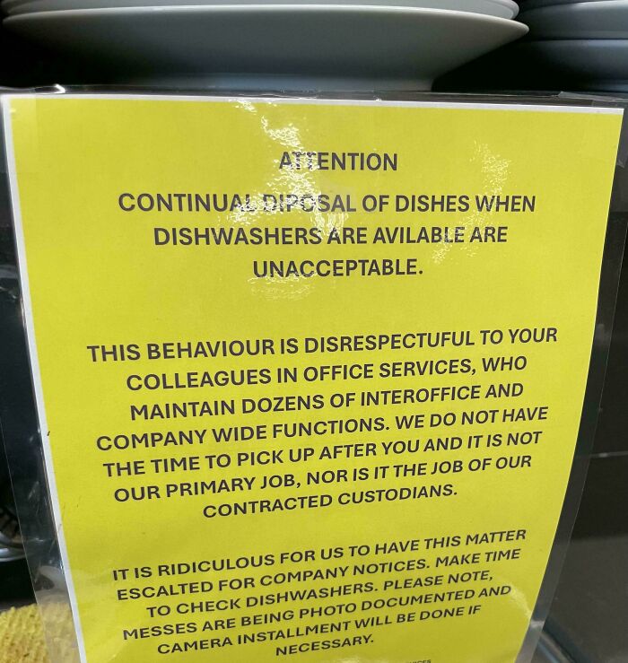 59 Times Petty People Left The Most Hilarious And Infuriating Passive-Aggressive Notes (New Pics) 59 Times Petty People Left The Most Hilarious And Infuriating Passive-Aggressive Notes (New Pics)