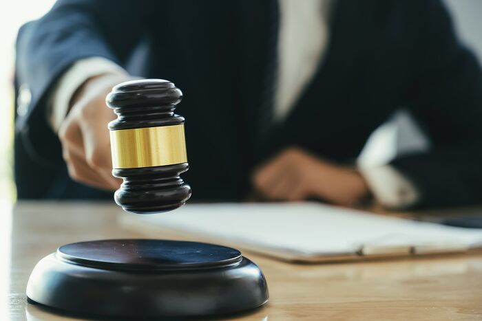 34 Of The Most Ridiculous Court Case Stories That Are Hard To Believe 34 Of The Most Ridiculous Court Case Stories That Are Hard To Believe