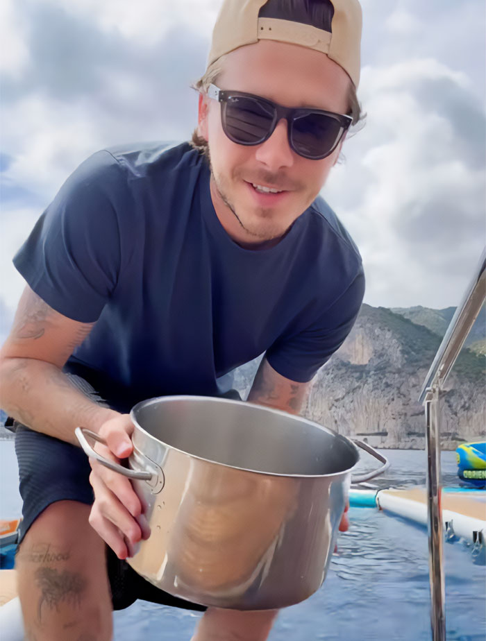 Brooklyn Beckham Mercilessly Roasted Over Latest Cooking Video As Netizens Point Out Background Details Brooklyn Beckham Mercilessly Roasted Over Latest Cooking Video As Netizens Point Out Background Details