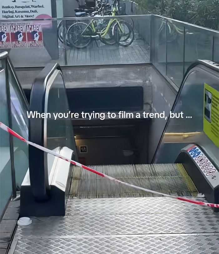 Man Becomes Internet&rsquo;s Latest Hero After Pushing Past Women Filming Video On Busy Metro Station Escalator