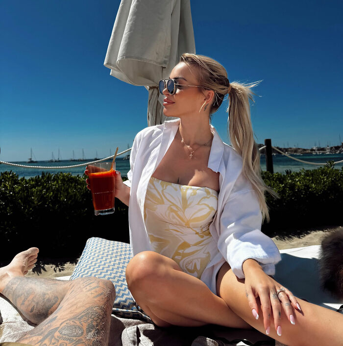 “Man Next To Your Bed”: Young Woman Urges Travelers To Be Careful After Nightmare Bali Experience “Man Next To Your Bed”: Young Woman Urges Travelers To Be Careful After Nightmare Bali Experience
