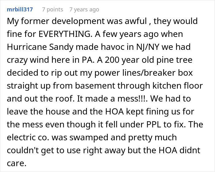 Homeowner Gets Fined $1,500 A Day By His HOA, So He Decides To Fight Back And Destroy The Entire Thing Homeowner Gets Fined $1,500 A Day By His HOA, So He Decides To Fight Back And Destroy The Entire Thing