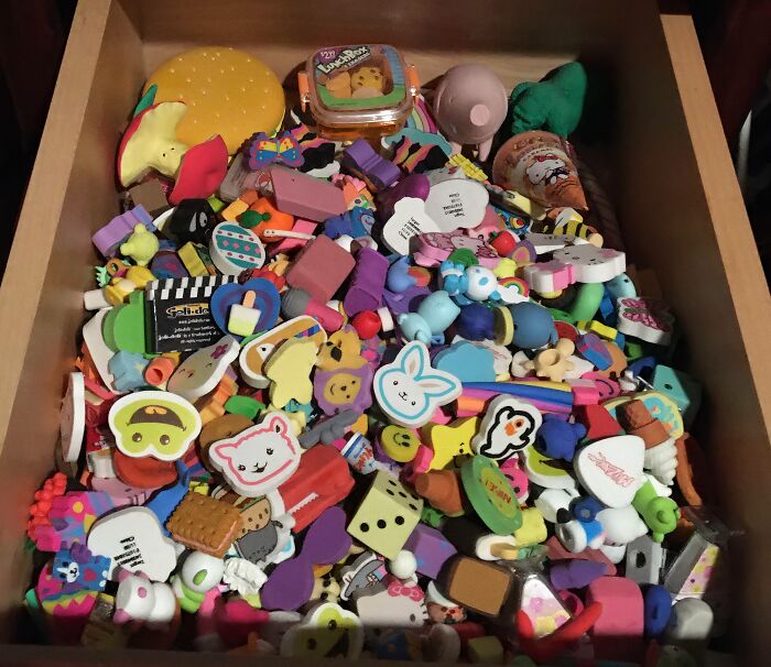 80 Fascinating Collectibles That Prove One Person’s Trash Is Another Person’s Treasure 80 Fascinating Collectibles That Prove One Person’s Trash Is Another Person’s Treasure