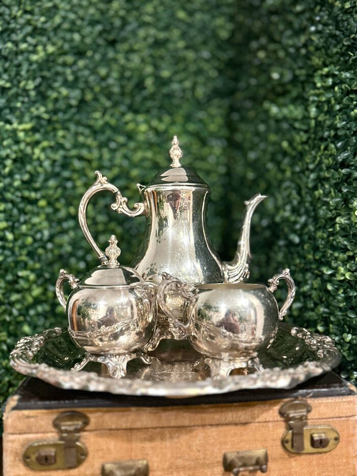 80 Fascinating Collectibles That Prove One Person’s Trash Is Another Person’s Treasure 80 Fascinating Collectibles That Prove One Person’s Trash Is Another Person’s Treasure