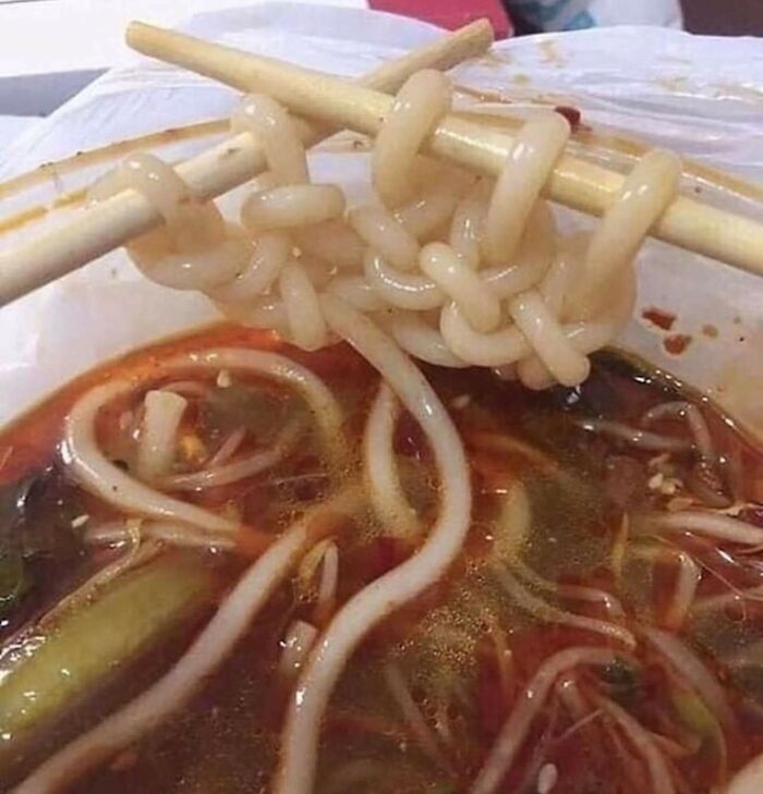 “Hmmm”: 89 Pics That People Cannot Explain, Nor Can They Forget “Hmmm”: 89 Pics That People Cannot Explain, Nor Can They Forget
