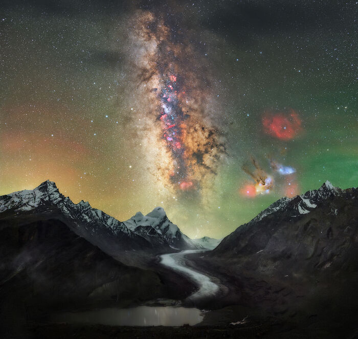 44 Breathtaking Nature Photos That Stood Out At The 2026 Academy Photo Awards