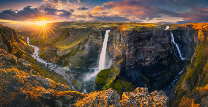 44 Breathtaking Nature Photos That Stood Out At The 2026 Academy Photo Awards