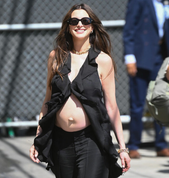 Anne Hathaway Pours Gas On Conspiracy Theories As Fans Analyze Bold Maternity Look For Jimmy Kimmel