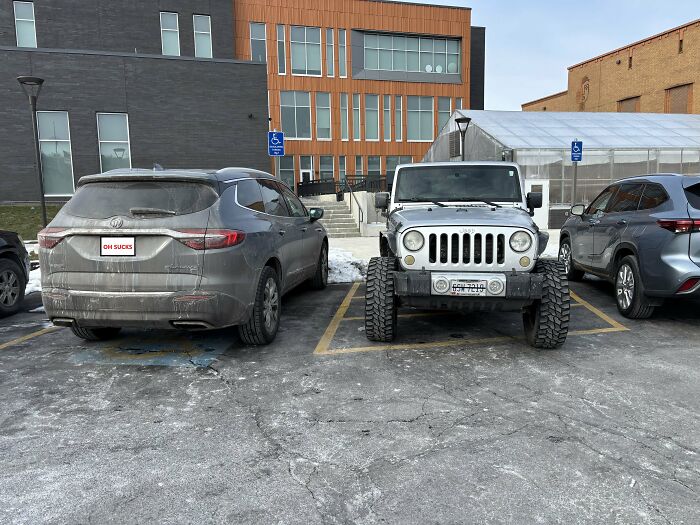 73 Jerk Neighbors Who Need An Urgent Lesson In Parking Or Common Sense 73 Jerk Neighbors Who Need An Urgent Lesson In Parking Or Common Sense
