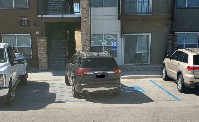 73 Jerk Neighbors Who Need An Urgent Lesson In Parking Or Common Sense 73 Jerk Neighbors Who Need An Urgent Lesson In Parking Or Common Sense