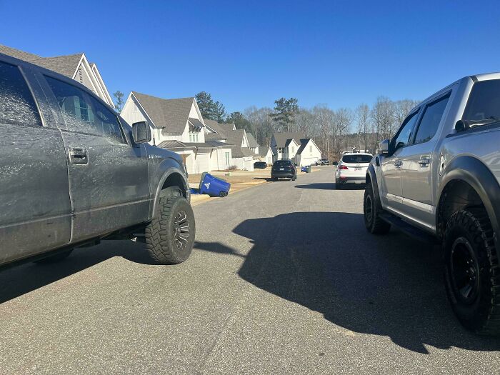 73 Jerk Neighbors Who Need An Urgent Lesson In Parking Or Common Sense 73 Jerk Neighbors Who Need An Urgent Lesson In Parking Or Common Sense