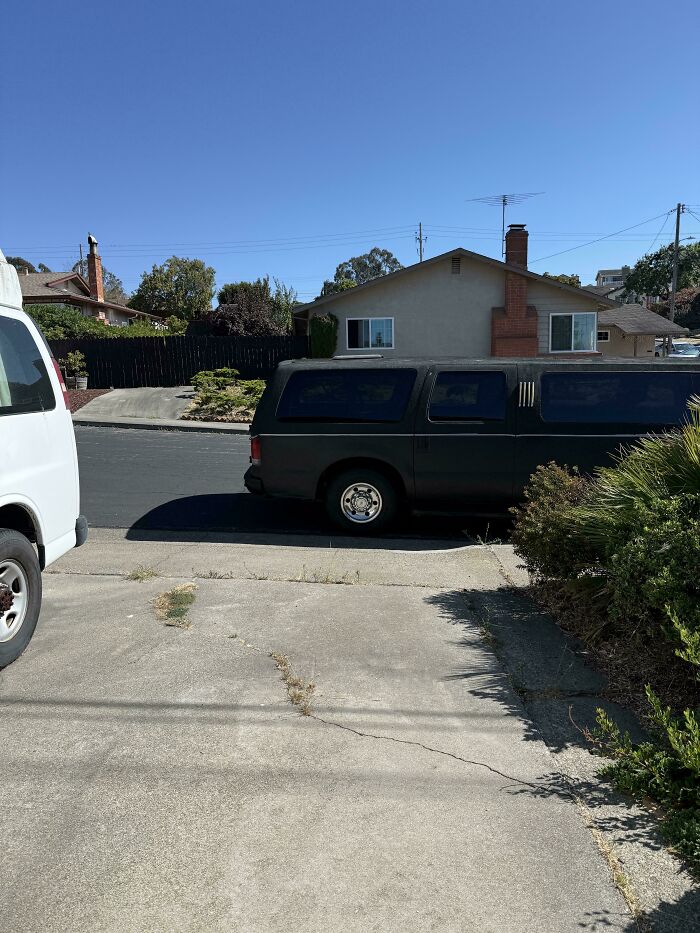 73 Jerk Neighbors Who Need An Urgent Lesson In Parking Or Common Sense 73 Jerk Neighbors Who Need An Urgent Lesson In Parking Or Common Sense