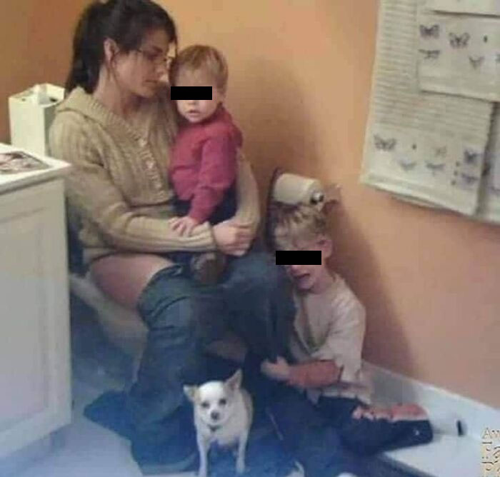 75 Times Parents Were Left Thinking: “Why Did I Sign Up For This?” 75 Times Parents Were Left Thinking: “Why Did I Sign Up For This?”