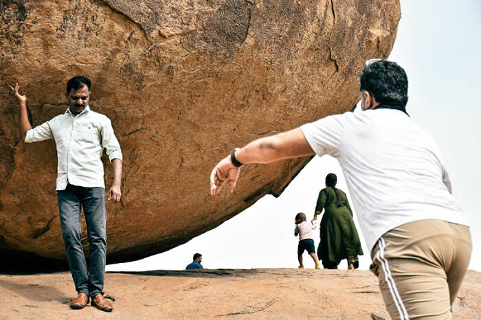 40 Mesmerizing Winning Photos From The LensCulture Street Photography Awards 2026