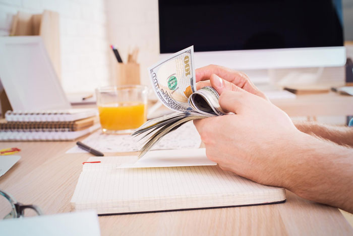 Guy In Debt After Cheater Wife Ditches Him, Selfish Mom Only Cares That He Won’t Pay Her Bills Now