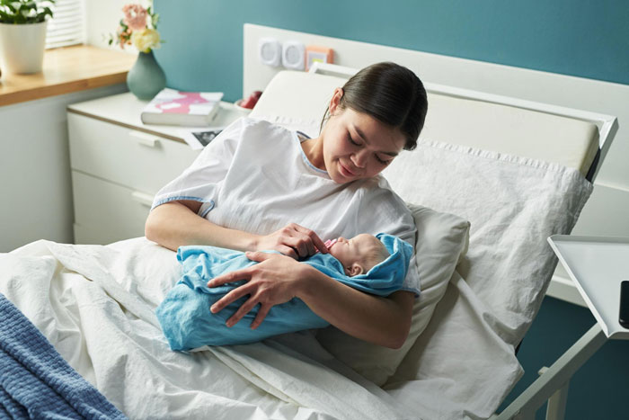 MIL Wants 20 Days With Newborn, Pregnant DIL Says Her Recovery Comes First And Cancels The Visit