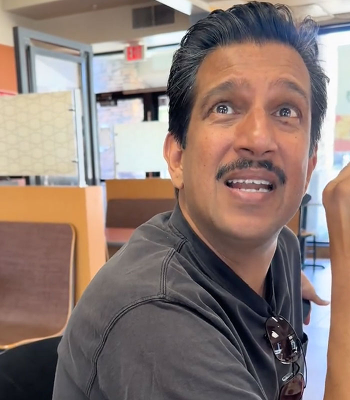Woman Interrupts Family’s Meal To Level Racist Insult At Dad, But His Response Has The Internet Applauding Woman Interrupts Family’s Meal To Level Racist Insult At Dad, But His Response Has The Internet Applauding