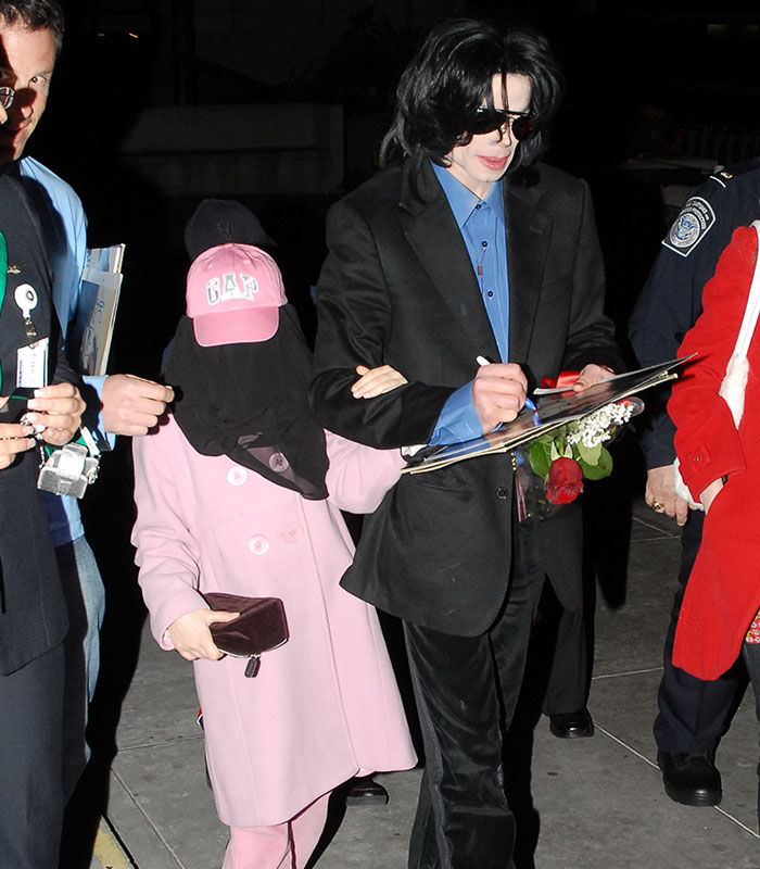Paris Jackson Lifts The Lid On Life Behind Closed Doors With Michael Jackson And His Disturbing Accusations Paris Jackson Lifts The Lid On Life Behind Closed Doors With Michael Jackson And His Disturbing Accusations