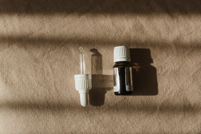 “Tried To Pray My ADHD Away”: 78 People Who Escaped Cults Share The Most Disturbing Things No One Questions “Tried To Pray My ADHD Away”: 78 People Who Escaped Cults Share The Most Disturbing Things No One Questions