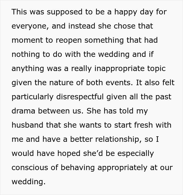 Woman Waits 25 Years To Apologize For Stealing A Husband, Chooses The Worst Timing Possible To Finally Do It