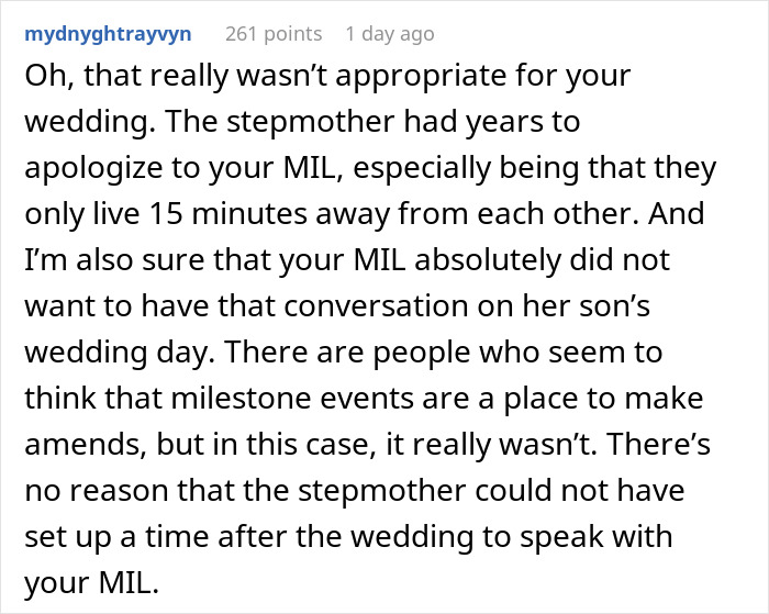 Woman Waits 25 Years To Apologize For Stealing A Husband, Chooses The Worst Timing Possible To Finally Do It