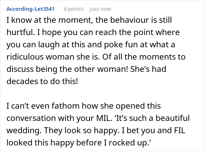 Woman Waits 25 Years To Apologize For Stealing A Husband, Chooses The Worst Timing Possible To Finally Do It