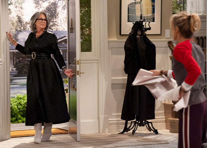 Jamie Lee Curtis Breaks Silence On “Awful” Filming Experience, Reveals Hit Comedy She Hated Working On Jamie Lee Curtis Breaks Silence On “Awful” Filming Experience, Reveals Hit Comedy She Hated Working On