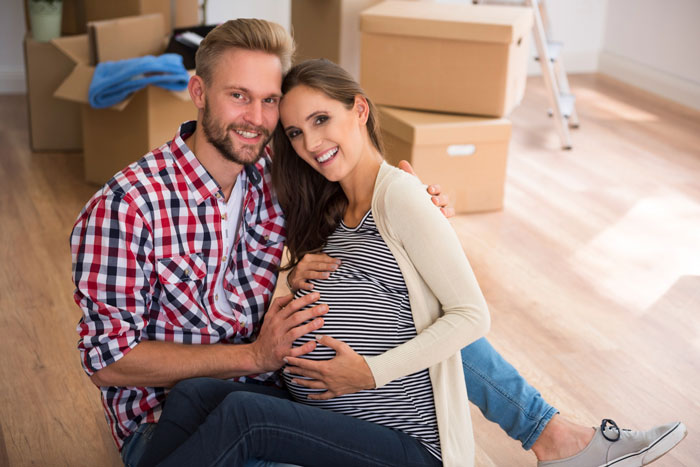 Rude Neighbor Blasts Radio Nightly, Disturbing New Parents, They Use His Illegal Antenna Against Him Rude Neighbor Blasts Radio Nightly, Disturbing New Parents, They Use His Illegal Antenna Against Him