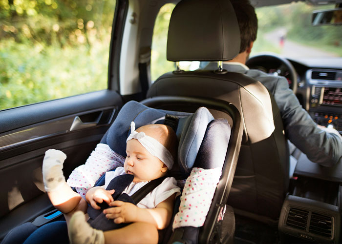 Doctor Lists Five Things Parents Should Never Allow Their Children To Do Doctor Lists Five Things Parents Should Never Allow Their Children To Do