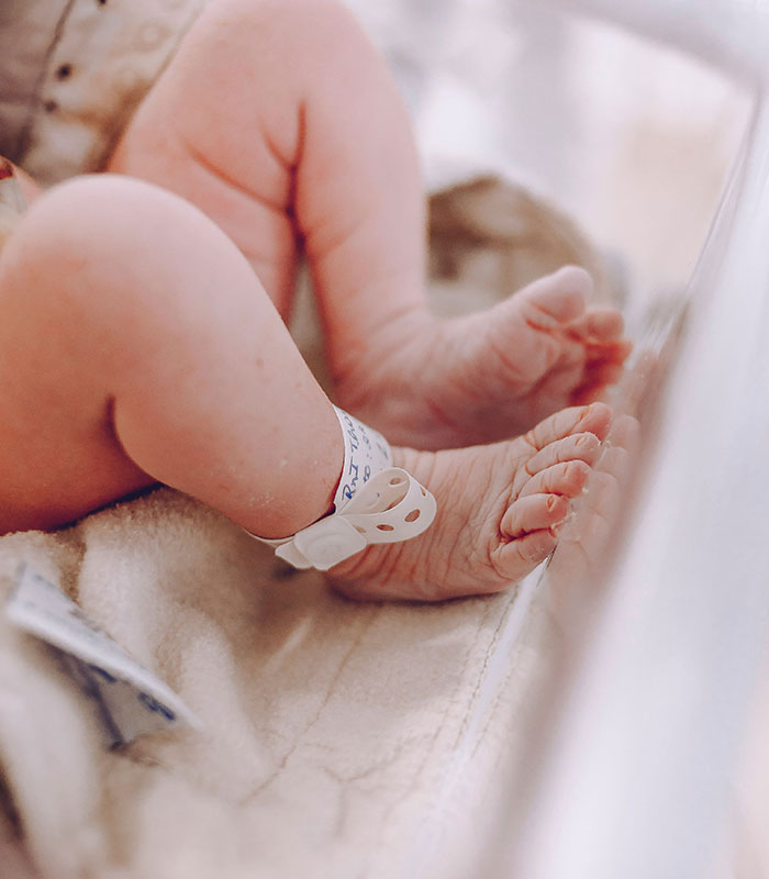Surrogate Who Fought Parents’ Wishes To End Pregnancy Has Given Birth, Now She’s Banned From Seeing The Baby Surrogate Who Fought Parents’ Wishes To End Pregnancy Has Given Birth, Now She’s Banned From Seeing The Baby