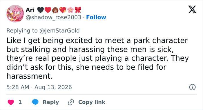 “Disney Adult” Accused Of Stalking Park’s Peter Pan Actors Creeps Out Netizens In Viral Video: “He Hates You” “Disney Adult” Accused Of Stalking Park’s Peter Pan Actors Creeps Out Netizens In Viral Video: “He Hates You”