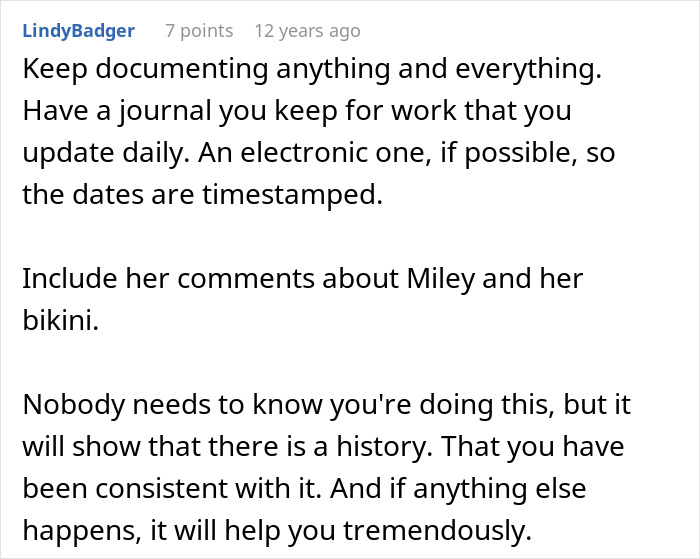 Woman Gets Bullied At Work Over Her Body, HR’s Response Leaves Her Completely Stunned Woman Gets Bullied At Work Over Her Body, HR’s Response Leaves Her Completely Stunned