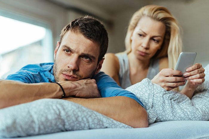 Guy Creates An Entire Fictional Relationship With His Child For A Year, GF Shell-Shocked Guy Creates An Entire Fictional Relationship With His Child For A Year, GF Shell-Shocked