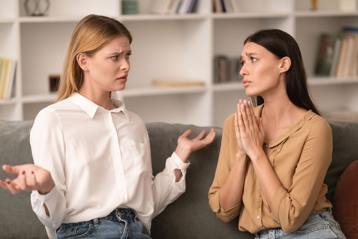Bride Expects Former Classmate To Learn Violin For Her Wedding, Is Shocked When She Laughs Her Off Bride Expects Former Classmate To Learn Violin For Her Wedding, Is Shocked When She Laughs Her Off