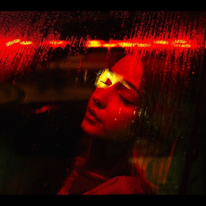 Photographer Oliver Takáč Turns Neon Lights Into Cinematic Portraits (23 Pics) Photographer Oliver Takáč Turns Neon Lights Into Cinematic Portraits (23 Pics)