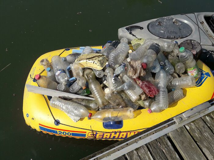 “The Real Trash Are The People”: As Trash Takes Over The World, These Folks Should Be The Real Influencers “The Real Trash Are The People”: As Trash Takes Over The World, These Folks Should Be The Real Influencers