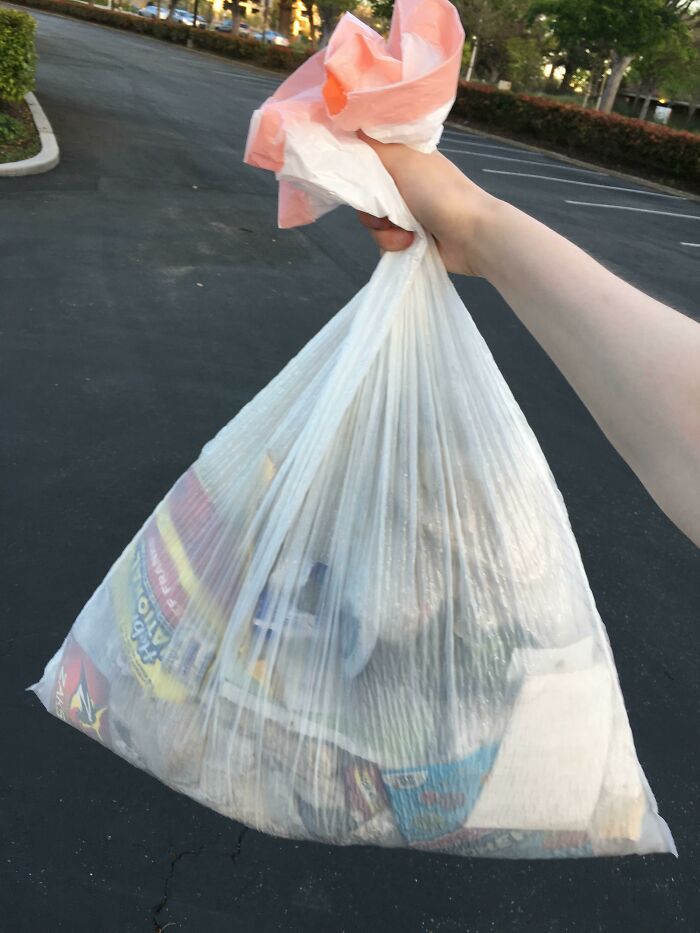 “The Real Trash Are The People”: As Trash Takes Over The World, These Folks Should Be The Real Influencers “The Real Trash Are The People”: As Trash Takes Over The World, These Folks Should Be The Real Influencers