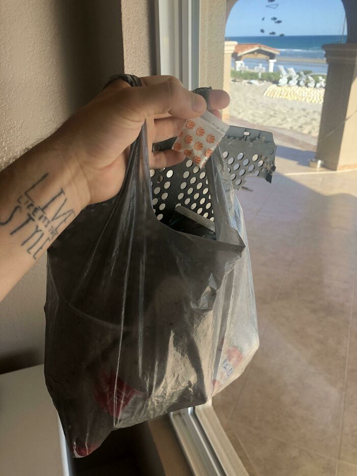 “The Real Trash Are The People”: As Trash Takes Over The World, These Folks Should Be The Real Influencers “The Real Trash Are The People”: As Trash Takes Over The World, These Folks Should Be The Real Influencers