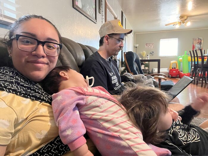 Moms Share 73 Photos From Their Life That Motherhood Is Rewarding, Joyful And Fulfilling But Not Easy Moms Share 73 Photos From Their Life That Motherhood Is Rewarding, Joyful And Fulfilling But Not Easy