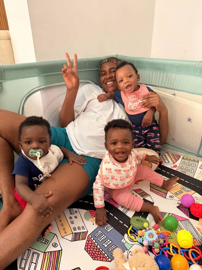 Moms Share 73 Photos From Their Life That Motherhood Is Rewarding, Joyful And Fulfilling But Not Easy Moms Share 73 Photos From Their Life That Motherhood Is Rewarding, Joyful And Fulfilling But Not Easy