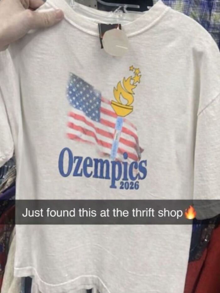 This Page Found And Shared 24 T-Shirts That Are Equal Parts Brilliant, Bizarre, And Unhinged This Page Found And Shared 24 T-Shirts That Are Equal Parts Brilliant, Bizarre, And Unhinged
