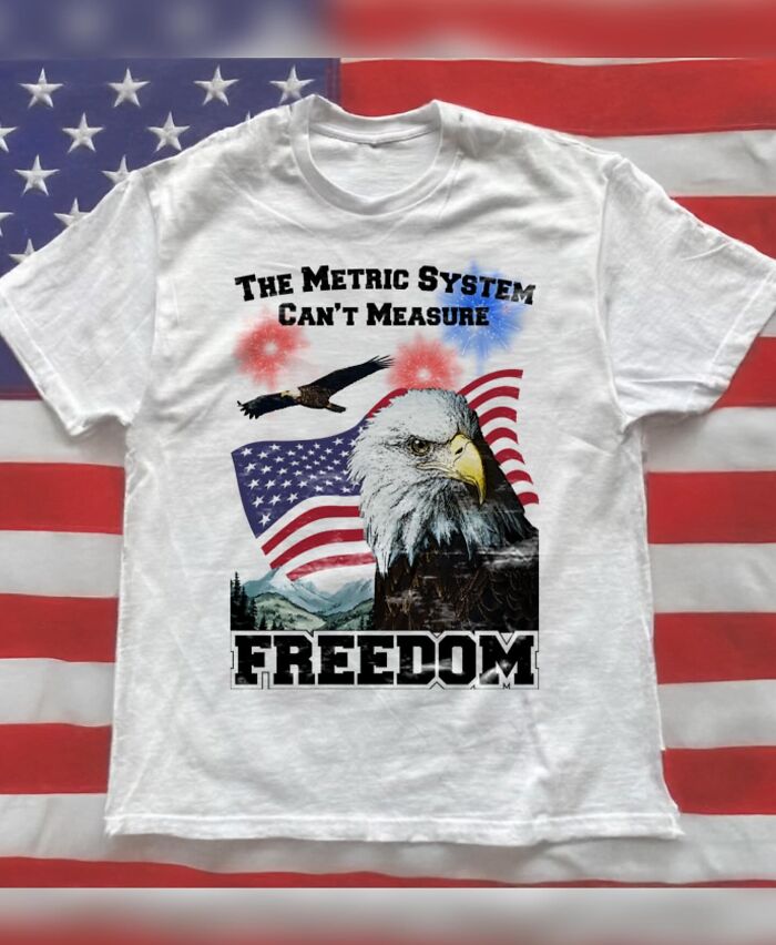 This Page Found And Shared 24 T-Shirts That Are Equal Parts Brilliant, Bizarre, And Unhinged This Page Found And Shared 24 T-Shirts That Are Equal Parts Brilliant, Bizarre, And Unhinged